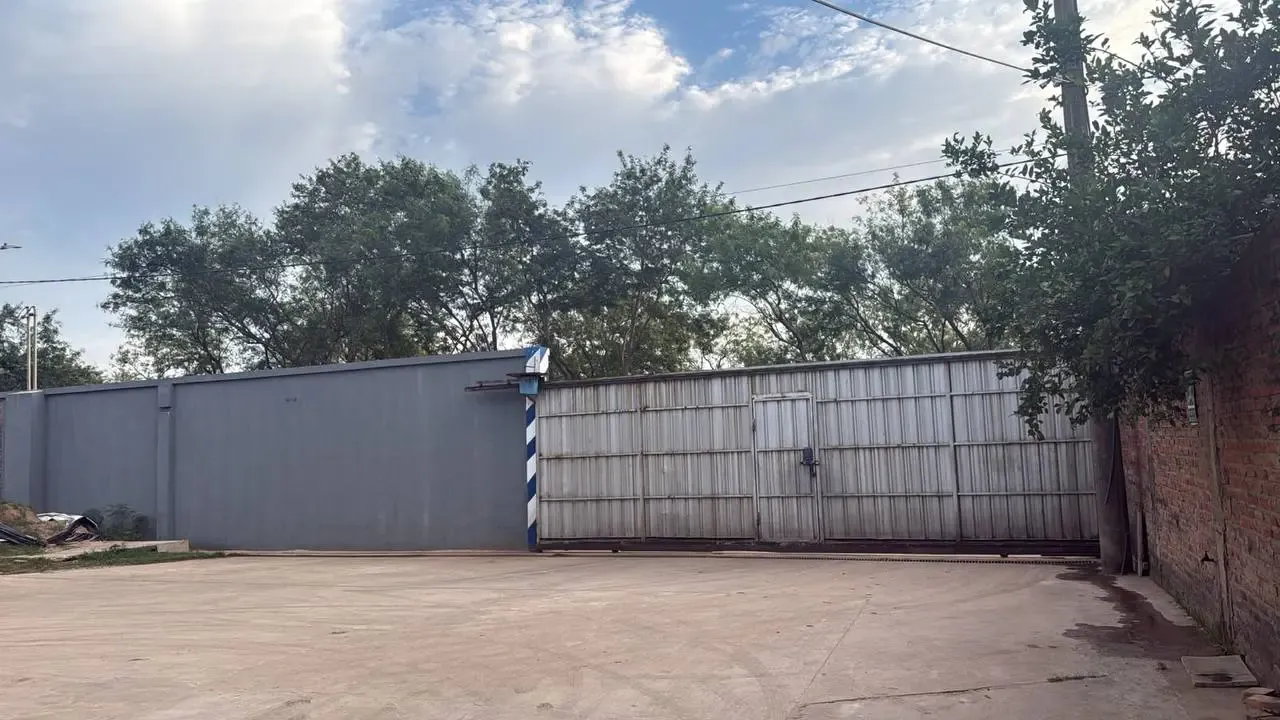 Foto 2 de Fábrica en Venta Ideal para Inversión