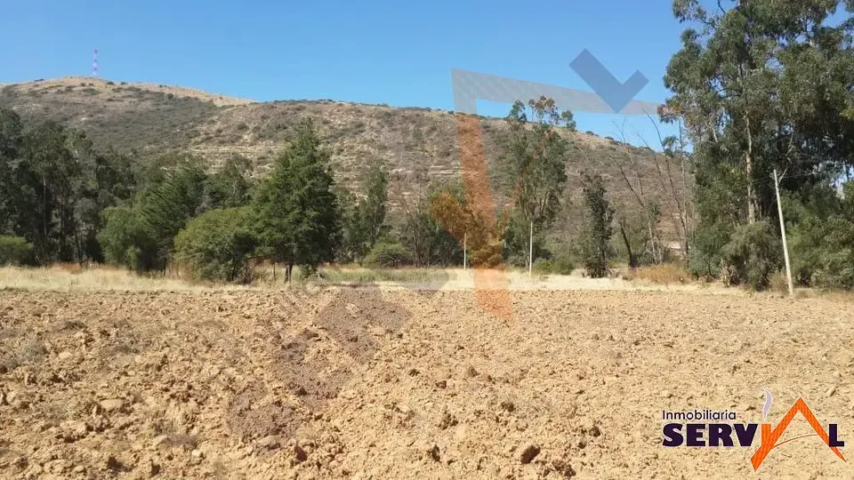 Foto 4 de Lote en Venta de 4237 M2, Camino Tarata Inmediaciones Laguna de La Angostura