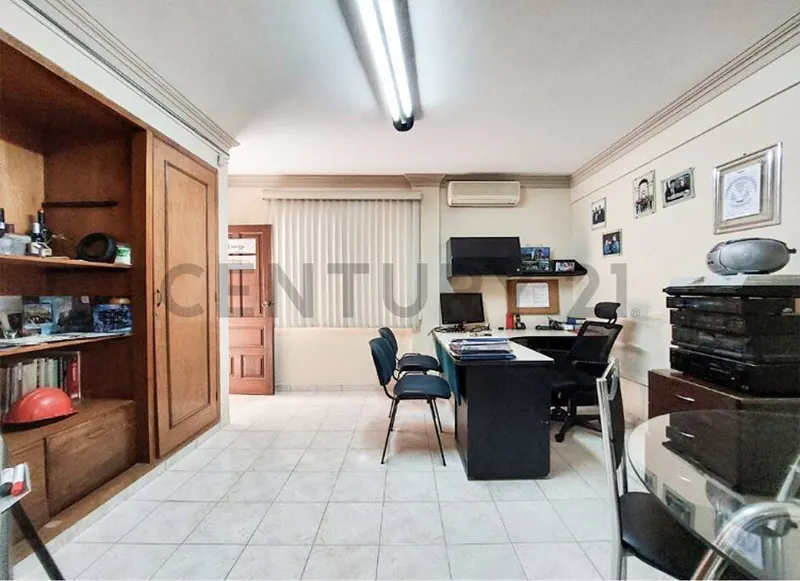 Foto 10 de Venta Showroom y Tinglado+Local Comercial + Oficinas,Av Roca Coronado y 4to An