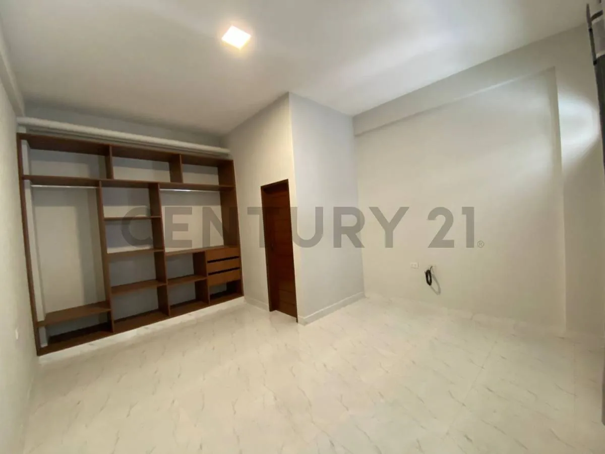 Foto 3 de Cuarto Céntrico con baño privado y ropero empotrado