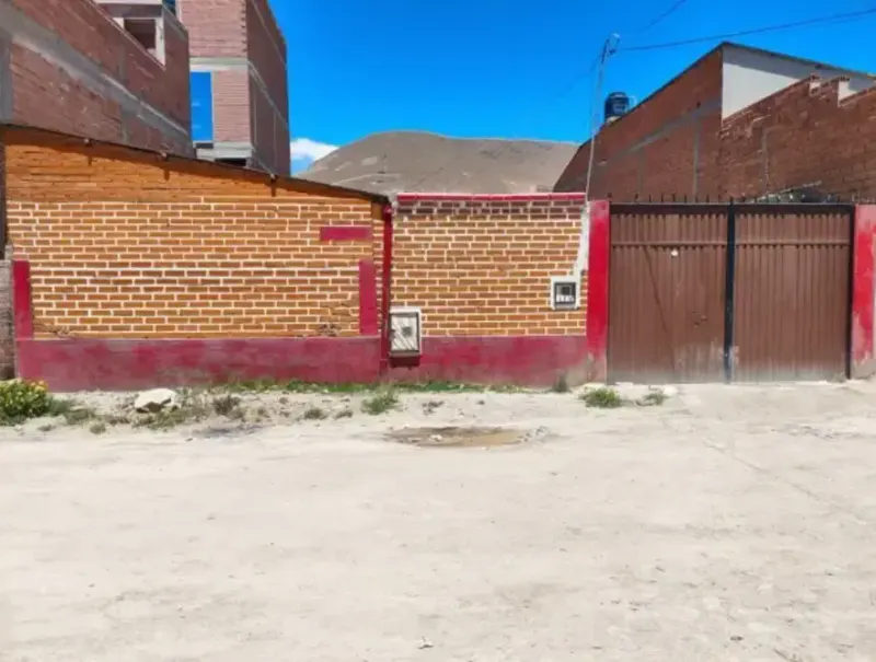 Foto 12 de Casa Independiente en Alquiler | Ideal para Negocio y Vivienda Urbanización Sierra Mier – Zona Norte de Oruro