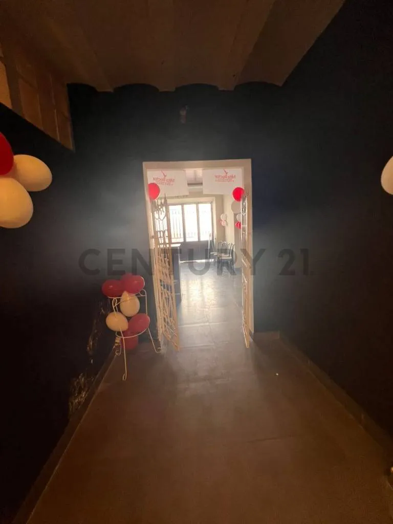 Foto 4 de Casa Comercial en Venta – Pleno Centro de Sucre