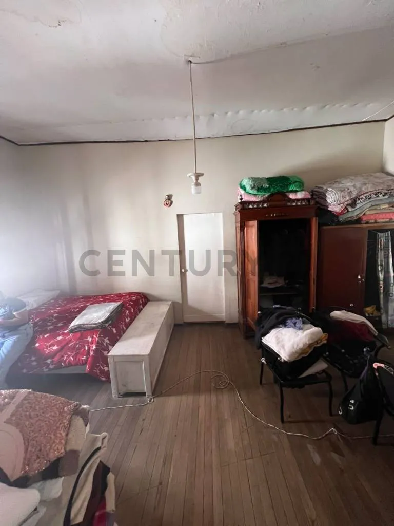 Foto 6 de Casa Comercial en Venta – Pleno Centro de Sucre