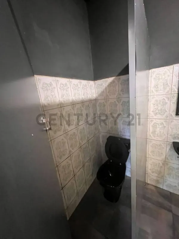 Foto 15 de Casa Comercial en Venta – Pleno Centro de Sucre