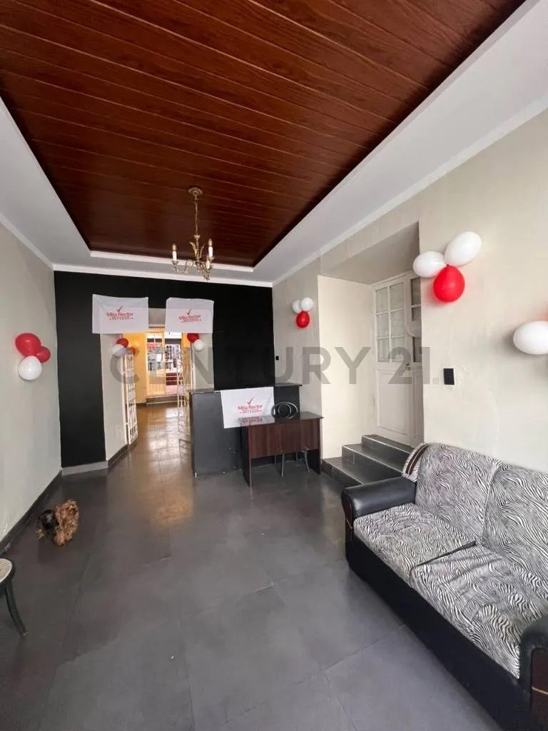 Foto 3 de Casa Comercial en Venta – Pleno Centro de Sucre