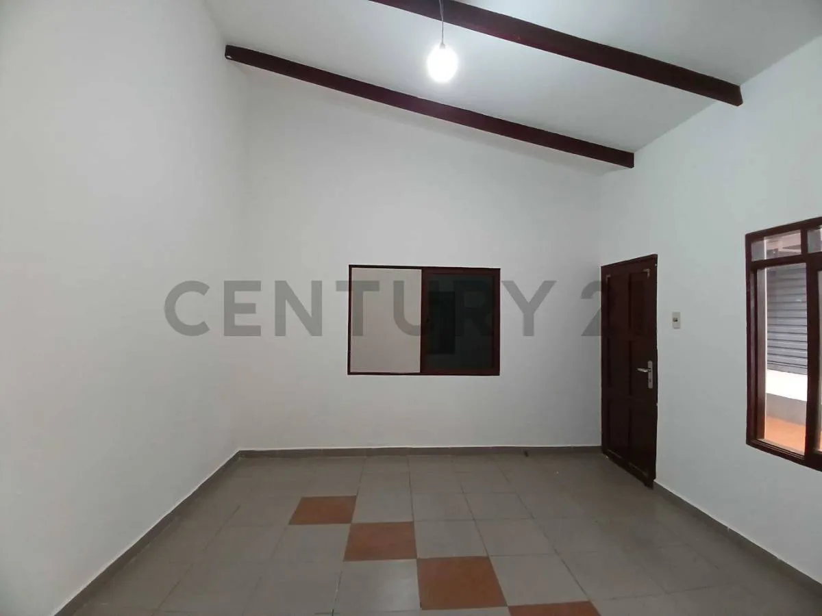 Foto 19 de En Alquiler – 2 Galpones + 3 Oficinas