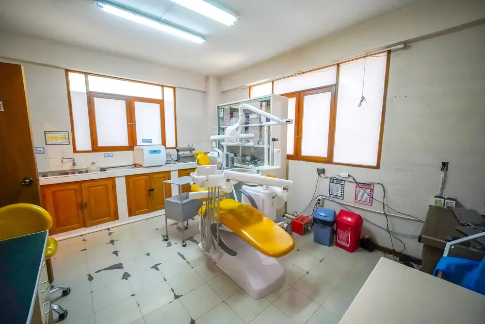 Foto 14 de 🏥 Clínica / Centro Empresarial en Alquiler – Av. Potosí | Queru Queru