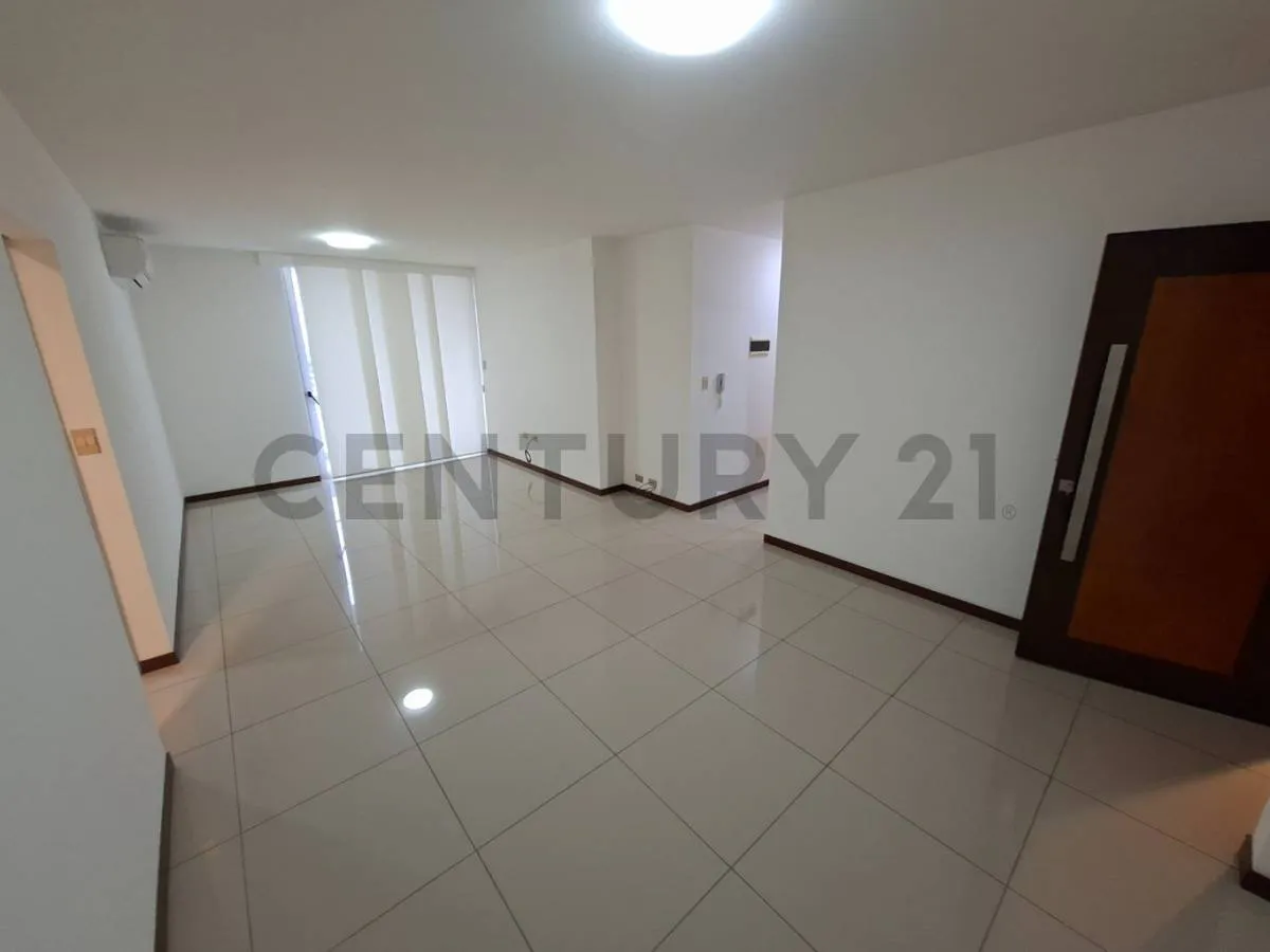 Foto 3 de Macororo 10, Hermoso Departamento 2 Dormitorios Alquiler