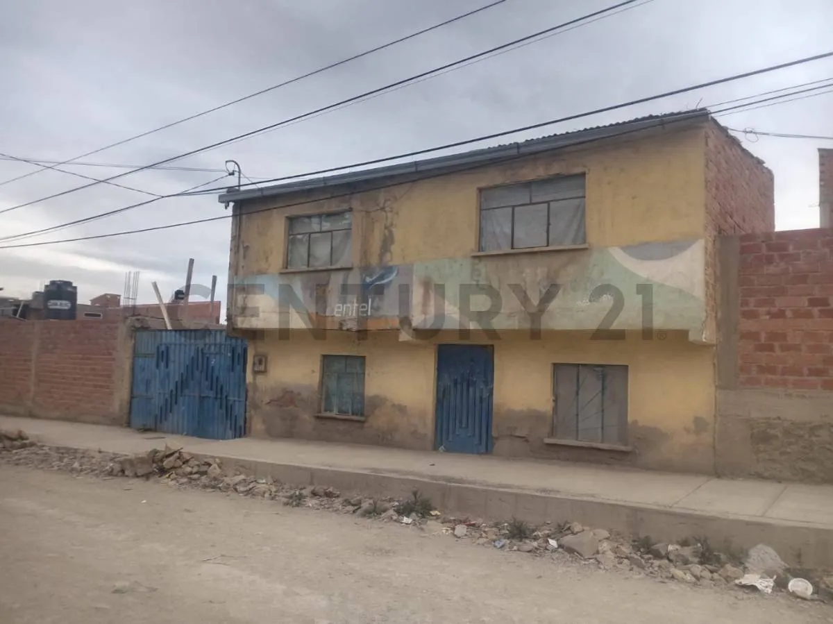 Foto 5 de Casa en Venta Como Lote a Pocos Pasos de La Av. Dehene
