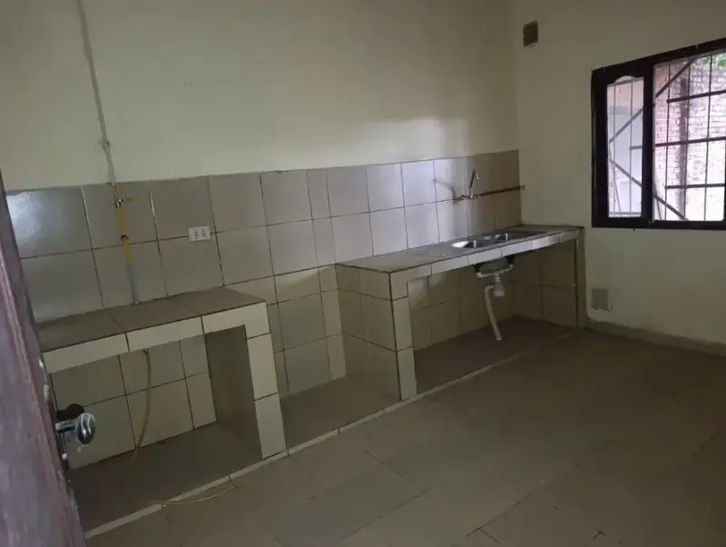 Foto 11 de Casa en venta en Warnes con amplio terreno de 300 m² y parqueo