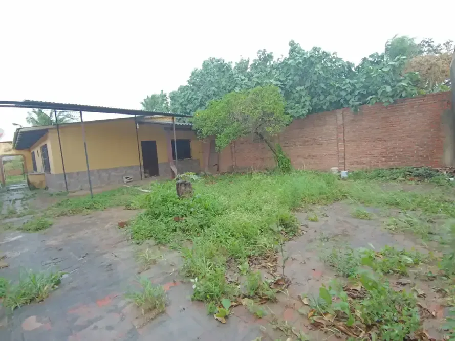 Foto 5 de Casa en venta en Warnes con amplio terreno de 300 m² y parqueo