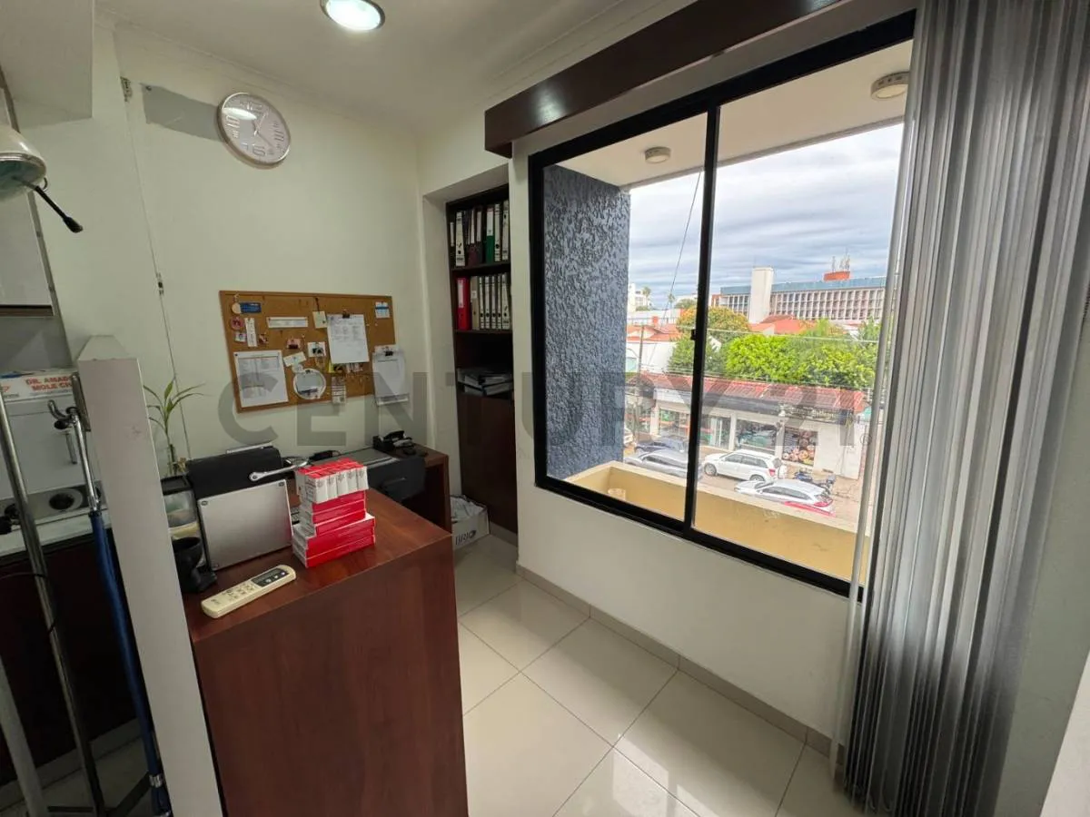 Foto 2 de Consultorios en Venta en Centro Medico Sirani