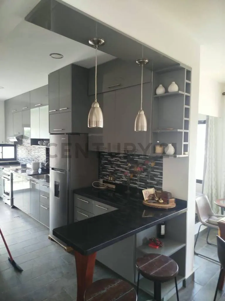 Foto 5 de Casa en Venta + 2 Departamentos | Av. Virgen de Luján