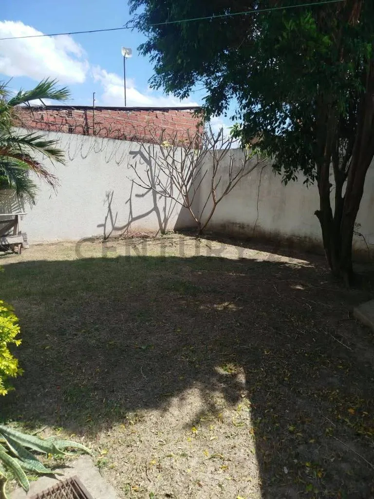 Foto 8 de Casa en Venta + 2 Departamentos | Av. Virgen de Luján