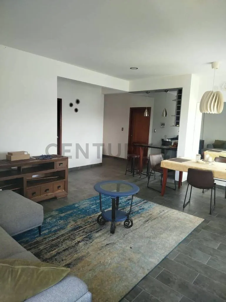 Foto 12 de Casa en Venta + 2 Departamentos | Av. Virgen de Luján