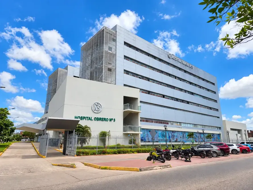 Foto 1 de Consultorios en Alquiler Av Mutualista y Paragua Frente a Hospital