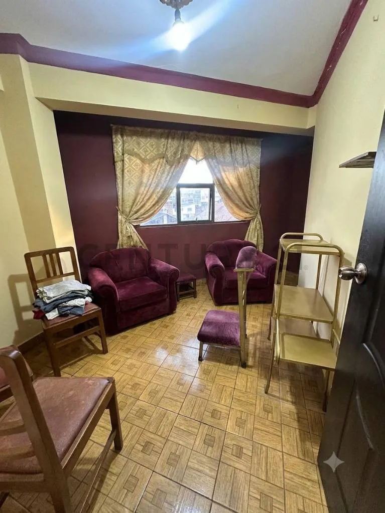 Foto 15 de Casa de 5 Pisos en Venta con Departamentos, Garzonier
