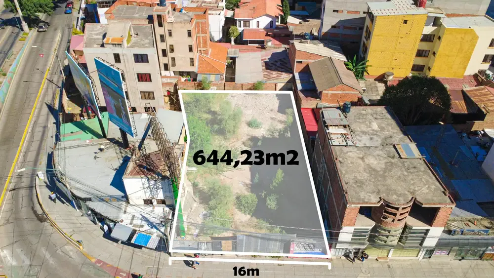 Foto 1 de Terreno en Venta con Proyecto Pre-Aprobado – Plena Recoleta / Queru Queru