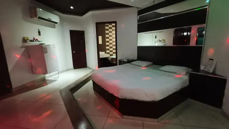 Foto 8 de Motel Solos Suites en Venta, Excelente Oportunidad de Inversión en Sexto Anillo