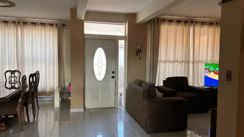 Foto 6 de Casa en Venta - Zona Arocagua a Pasos de La Av. Villazon 2.5