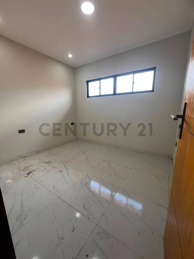 Foto 12 de Casa en venta Zona Sur Oeste 6to anillo Doble via