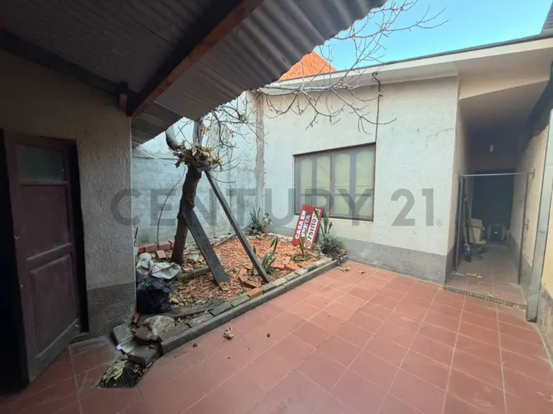 Foto 11 de Casa Comercial en Venta Zona La Pampa