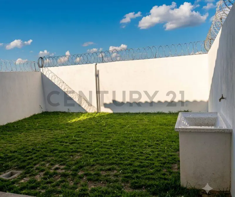 Foto 8 de Casa Propia Valor Patrimonial a Solo 2 Cuadras de La Carretera Santa Cruz–Warnes