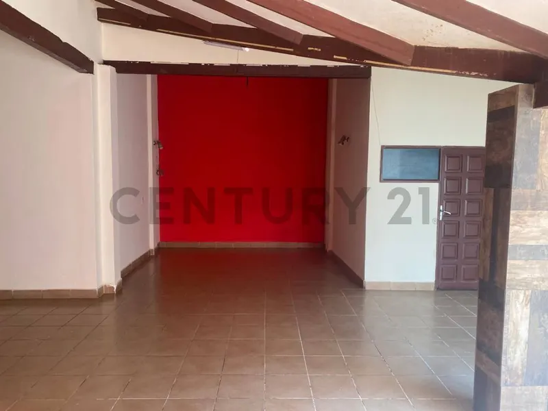 Foto 7 de ¡¡Atractiva Vivienda en Esquina, Excelente Ubicación!!