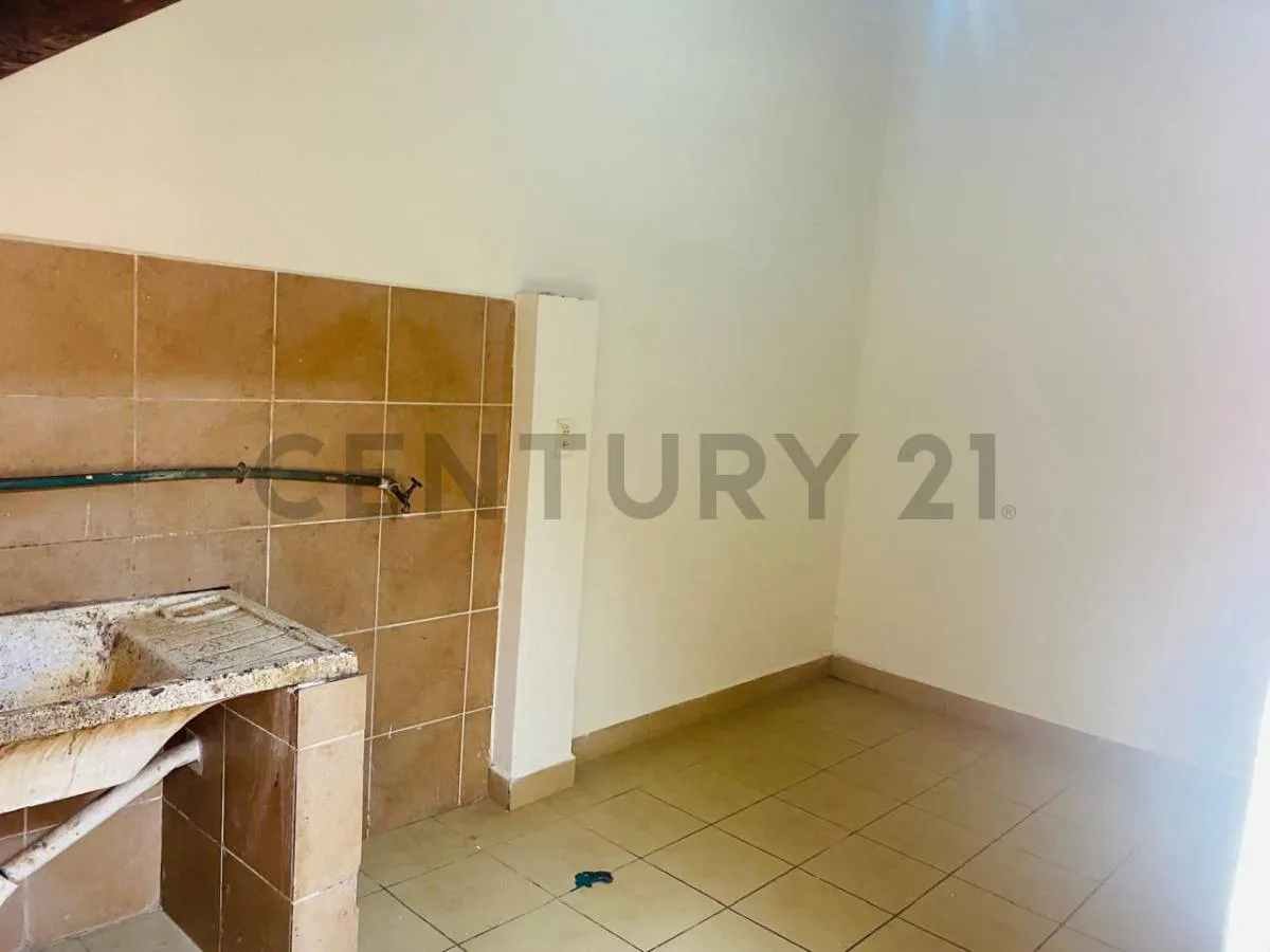 Foto 18 de ¡¡Atractiva Vivienda en Esquina, Excelente Ubicación!!