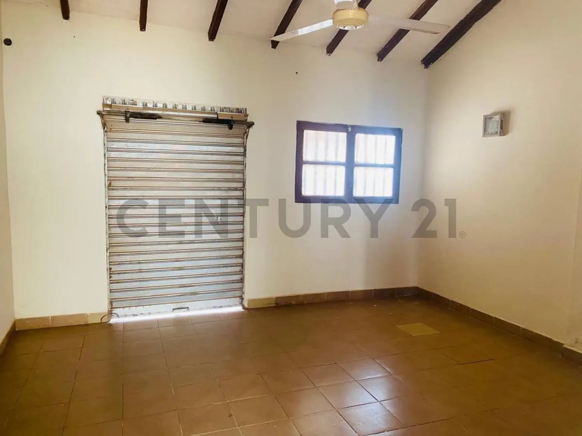 Foto 13 de ¡¡Atractiva Vivienda en Esquina, Excelente Ubicación!!