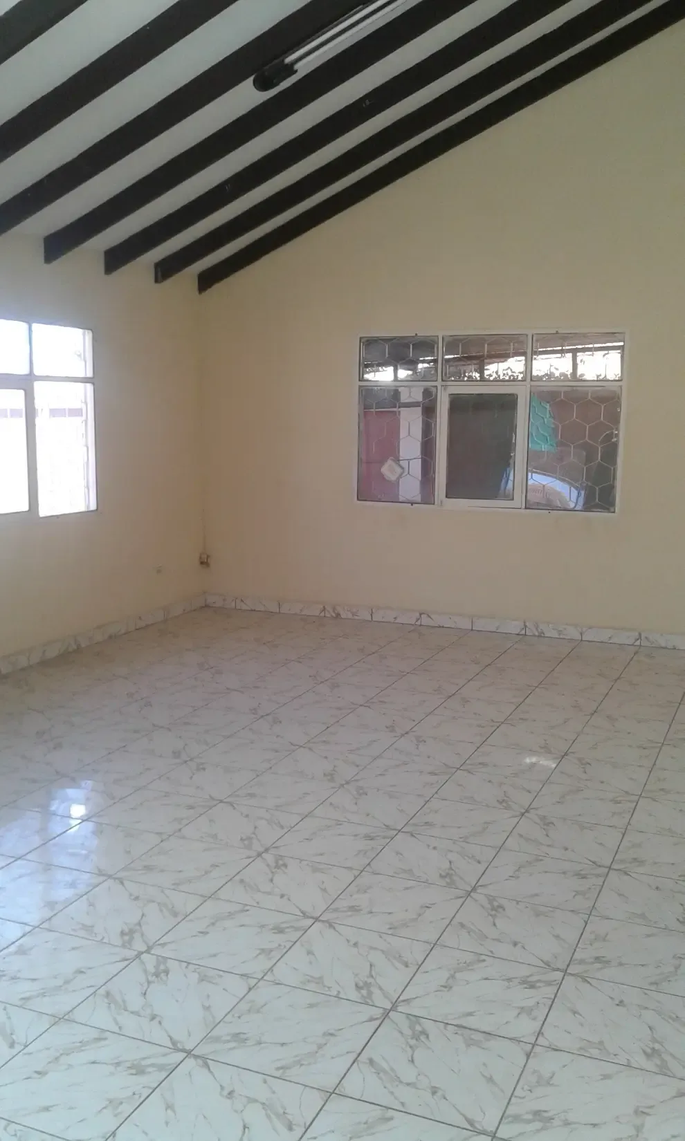 Foto 3 de Casa en Alquiler en Pacata Baja $270/Mes