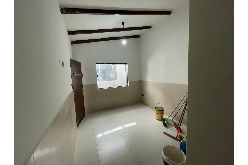 Foto 6 de Casa amplia con espacio comercial entre 1er y 2do anillo en Santa Cruz