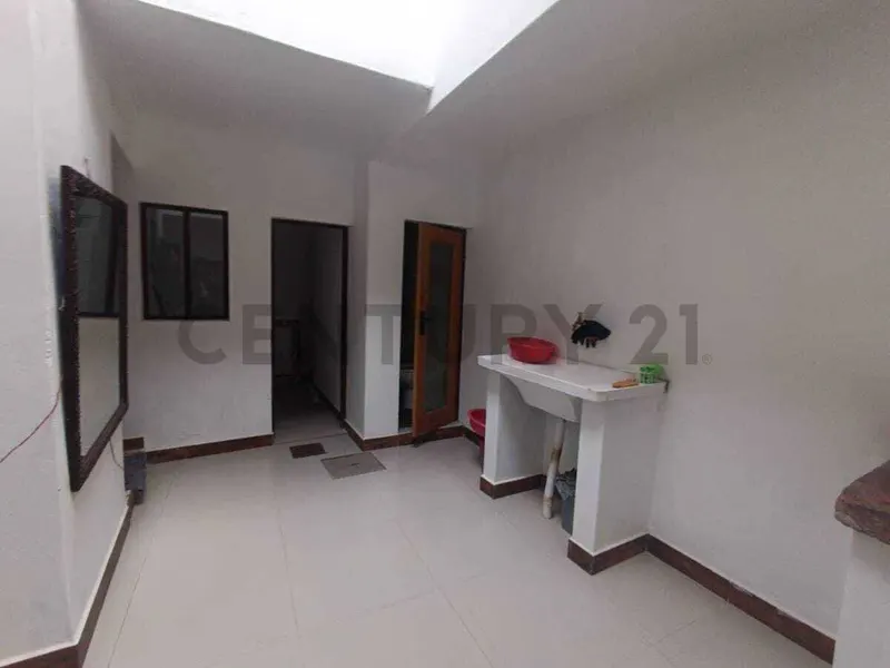 Foto 6 de Casa Interna Céntrica con Dos Unidades de Vivienda Separadas