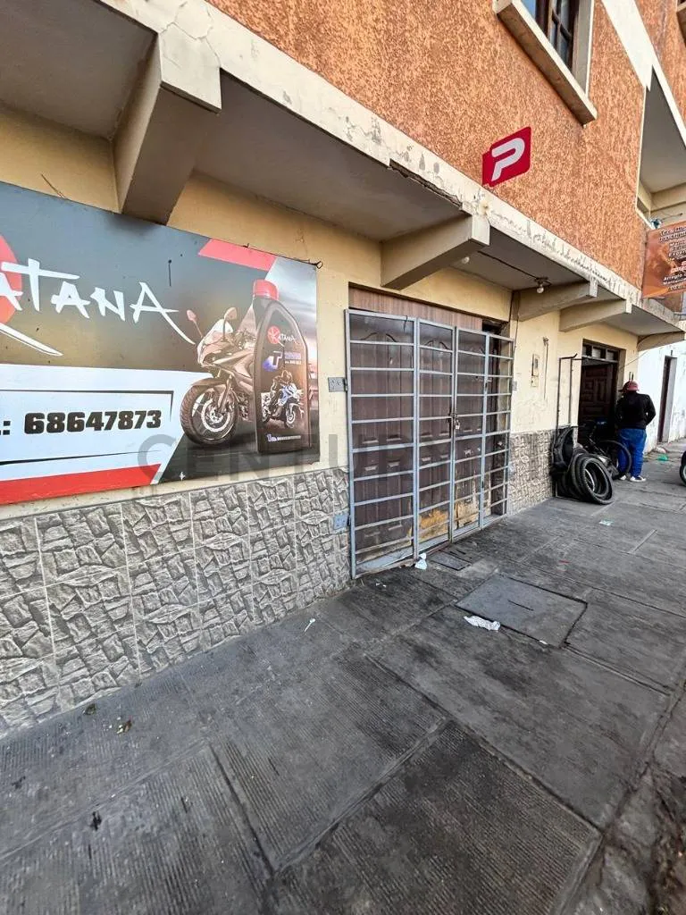 Foto 3 de Planta Baja Comercial en Alquiler – Avenida Germán Mendoza