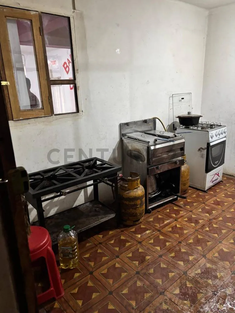 Foto 7 de Planta Baja Comercial en Alquiler – Avenida Germán Mendoza