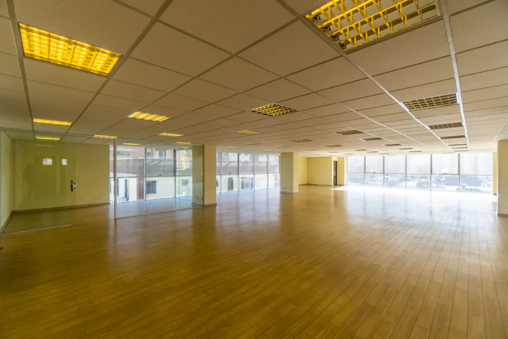 Foto 5 de Oficina en Venta en El Prado de Cochabamba - Incluye 2 Parqueos y Baulera
