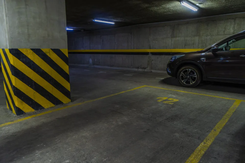Foto 12 de Oficina en Venta en El Prado de Cochabamba - Incluye 2 Parqueos y Baulera