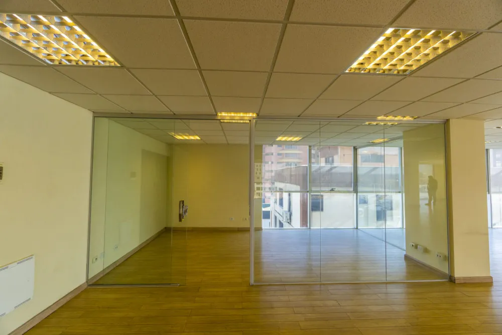 Foto 7 de Oficina en Venta en El Prado de Cochabamba - Incluye 2 Parqueos y Baulera