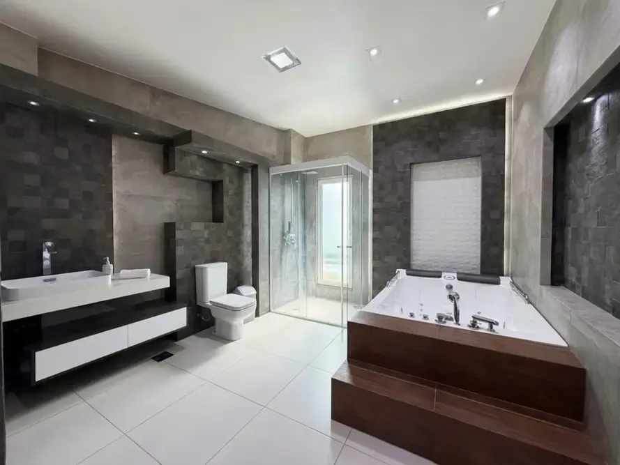 Foto 16 de Casa de Calidad en Morros Blancos con Piscina, Sauna y 5 Dormitorios