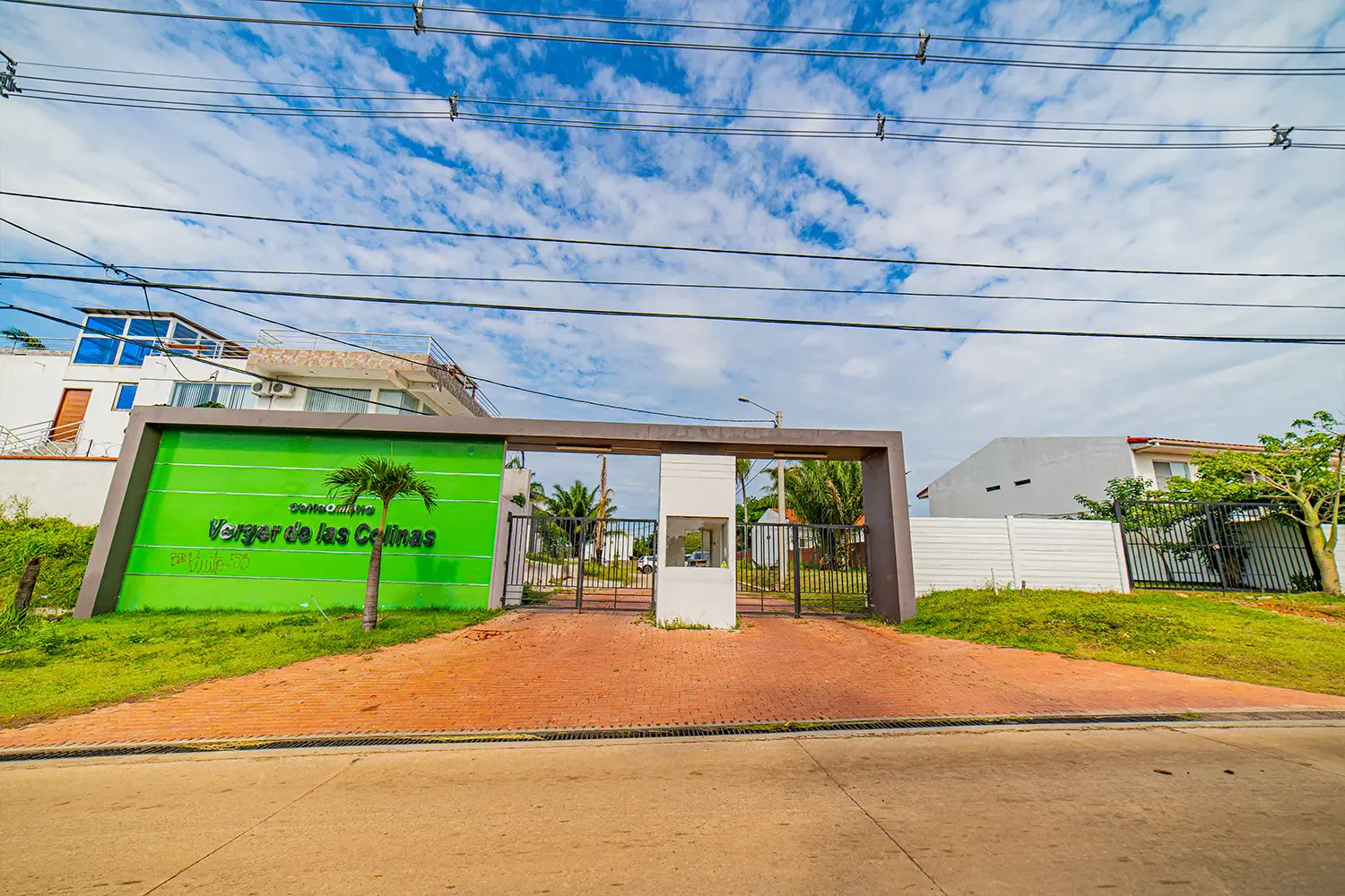 Foto 1 de Terreno en Venta en El Urubo Condominio Verger de Las Colinas
