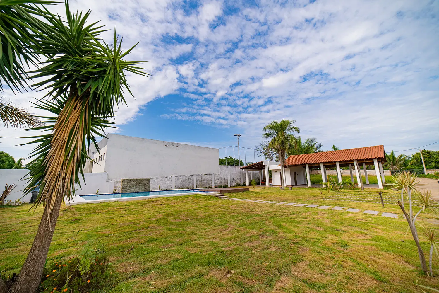 Foto 4 de Terreno en Venta en El Urubo Condominio Verger de Las Colinas