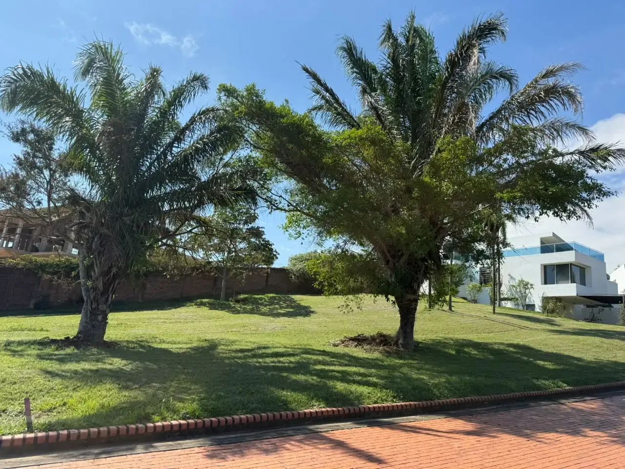 Foto 3 de Terreno en Venta La Floresta, Urubó