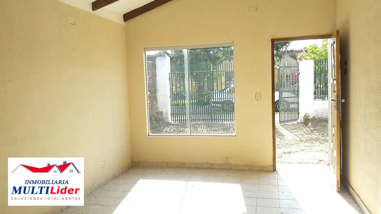 Foto 3 de Bonita y Económica Casa en Venta en Montero