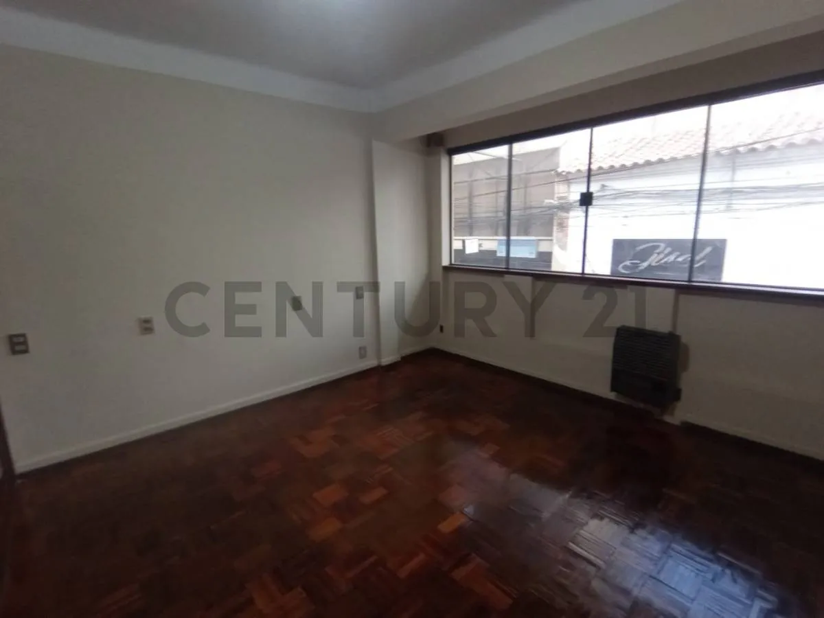 Foto 9 de Departamento Duplex en Alquiler Centro de La Ciudad