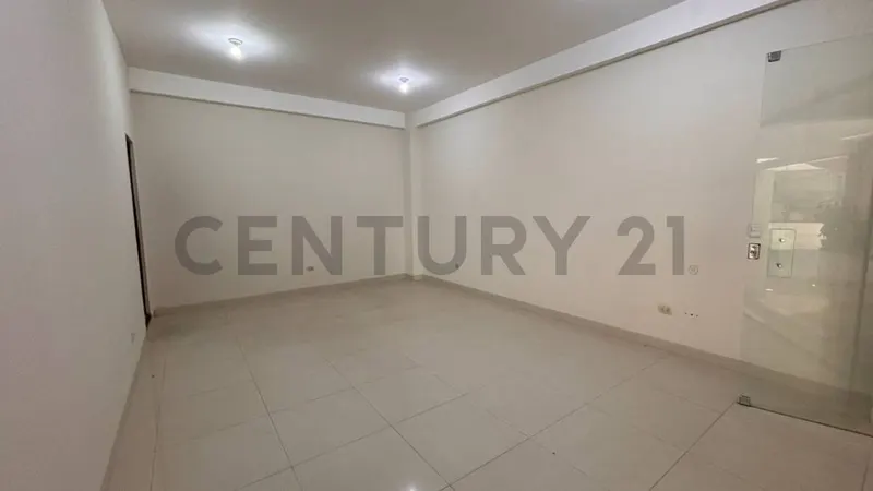 Foto 8 de Oficina en Alquiler – Edif. Las Torretas | Planta Baja