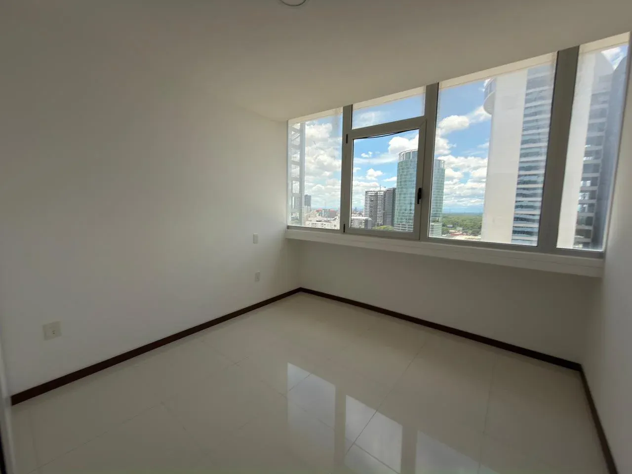 Foto 4 de Dpto en venta edificio Platinum en Equipetrol