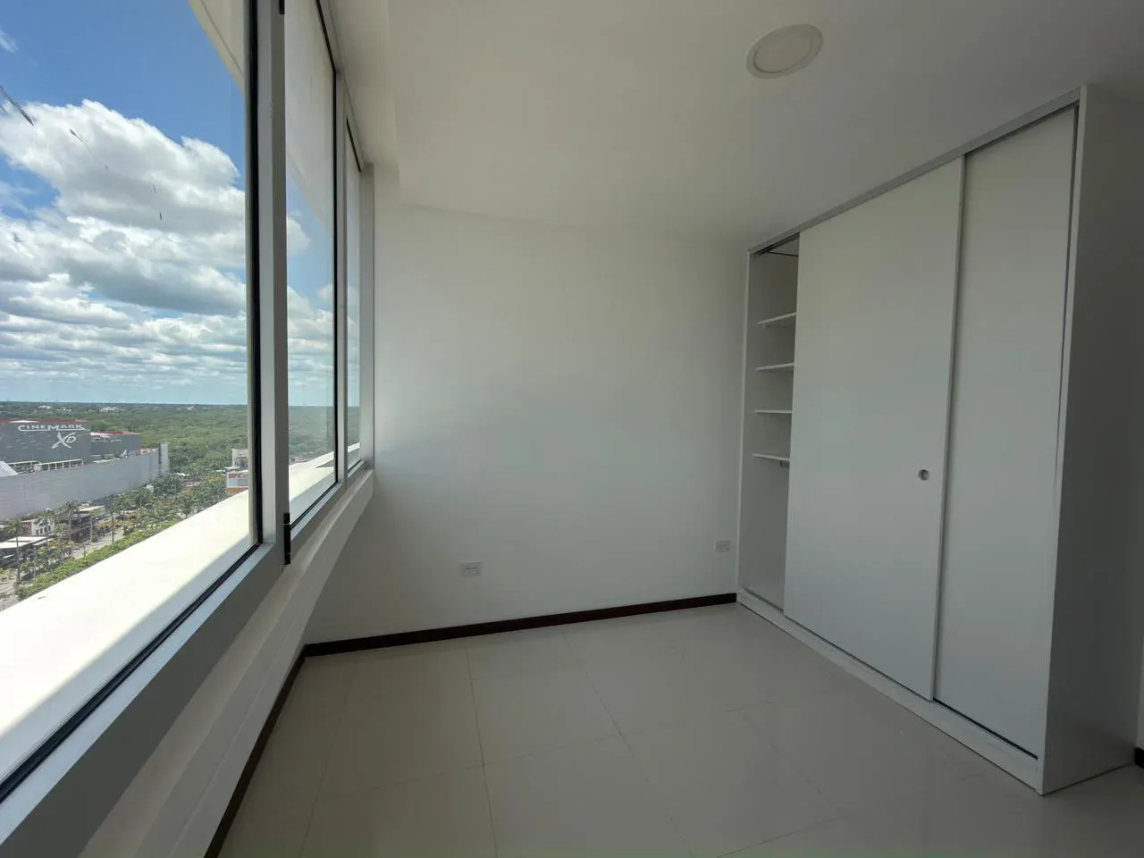 Foto 3 de Dpto en venta edificio Platinum en Equipetrol