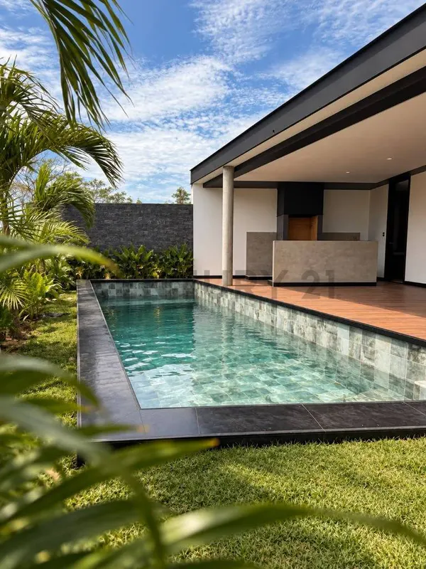 Foto 6 de Casa en Pre Venta con Piscina