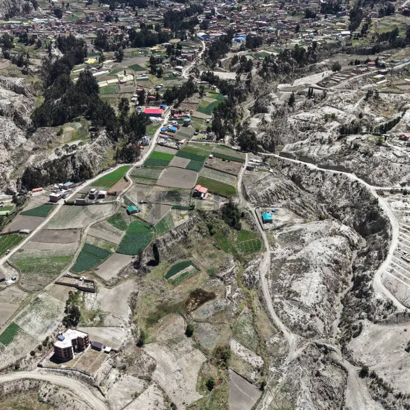 Foto 6 de Terreno en Venta – C. Ñacawi Callipampa, Z. Pucarani, Achocalla, La Paz