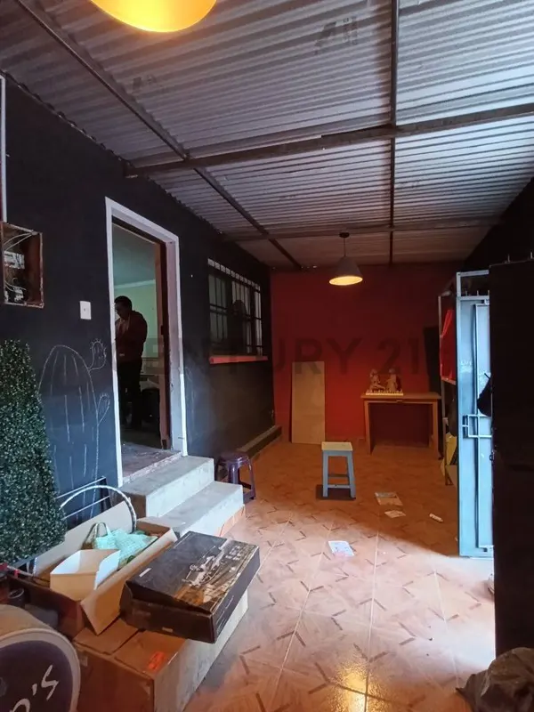 Foto 8 de Casa en Venta a Precio de Terreno a Cuadra y Media de Las Américas